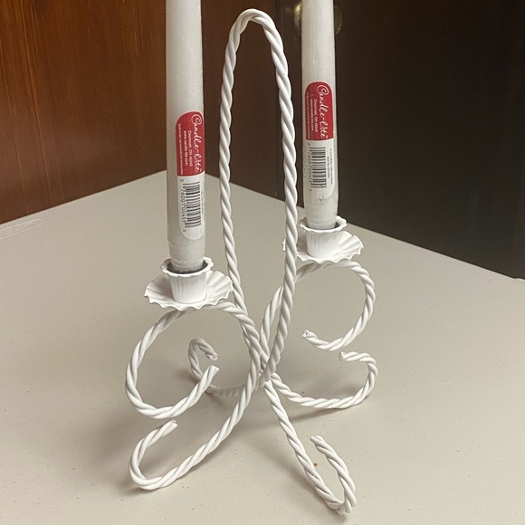 Home Interiors Twisted Metal White Double candleholder centerpiece - Picture 2 of 12